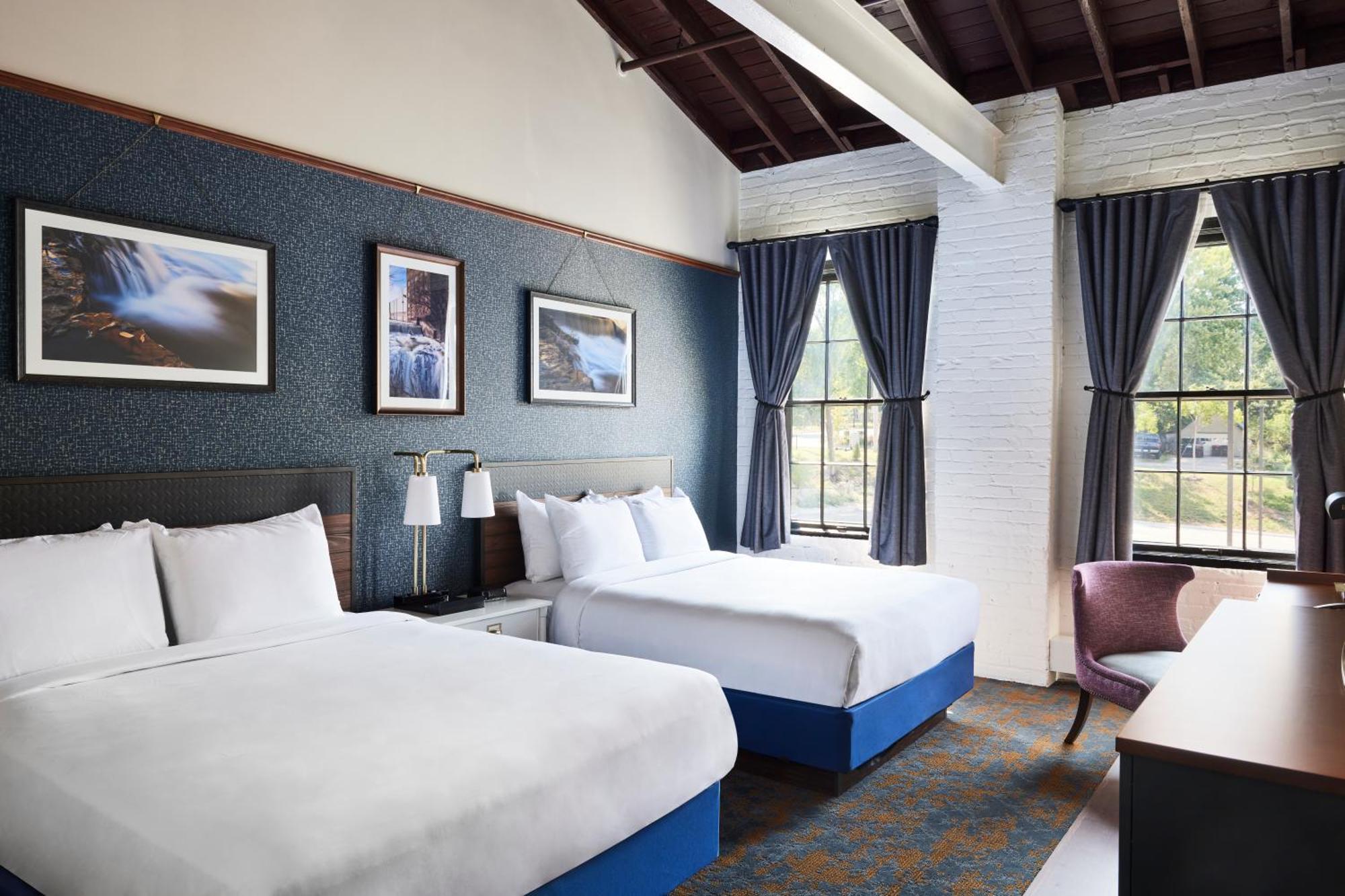 The Confluence Hotel Hastings Екстер'єр фото